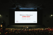 <span style='display:inline-block; background-color:#DF071E; width: 100%;padding:5px;'>Master class - Rencontre avec James Gray</span>